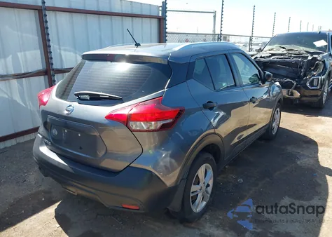 2018 Nissan Kicks S z USA, uszkodzony, nr VIN 3N1CP5CU4JL506071